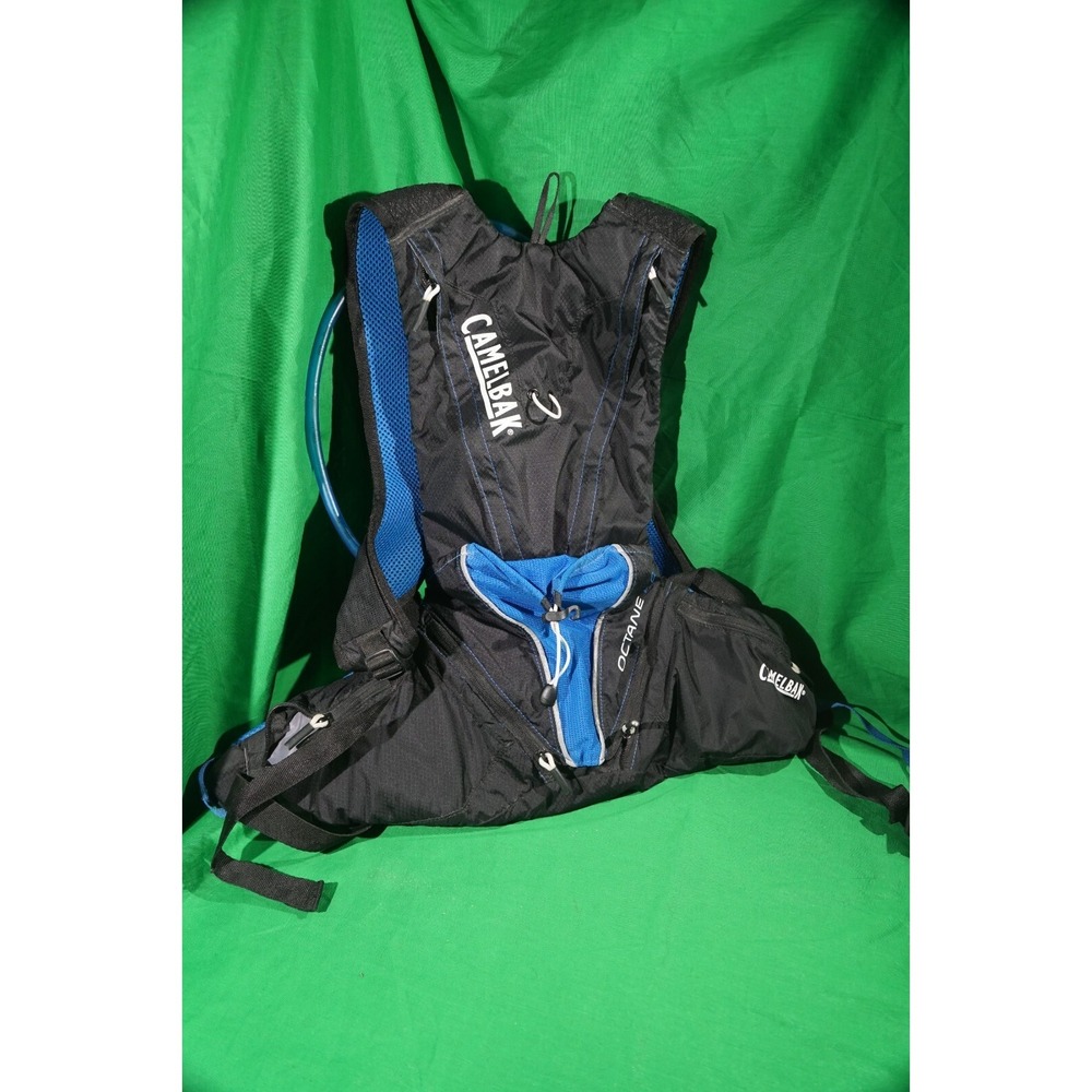 CamelBak Octane Ultralight Hydration Pack Backpack - With Bladder